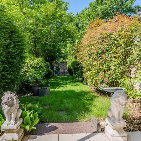 Grosses Haus - Gartenterrasse - Nahe Messen - Treppenlift - Koeln-dus Villa