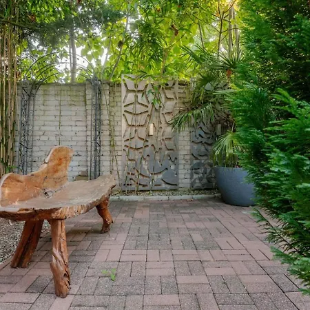 Grosses Haus - Gartenterrasse - Nahe Messen - Treppenlift - Koeln-Dus * לברקוסן